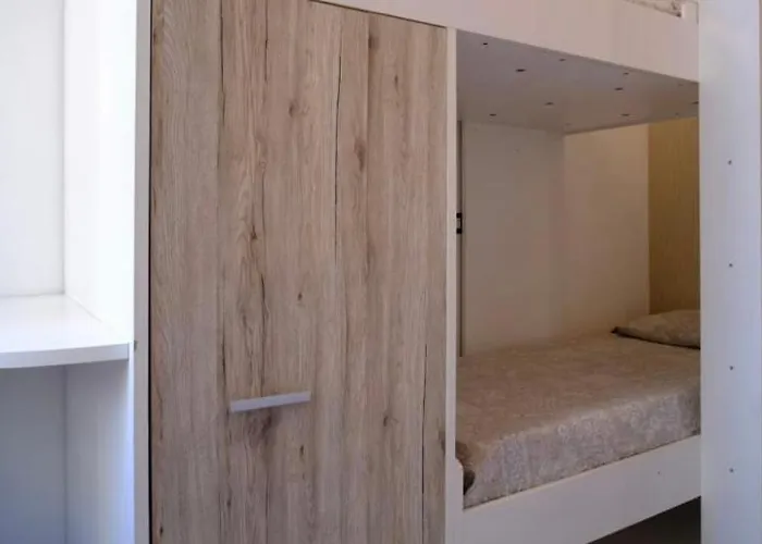 Casa Vicenza 4* Roma